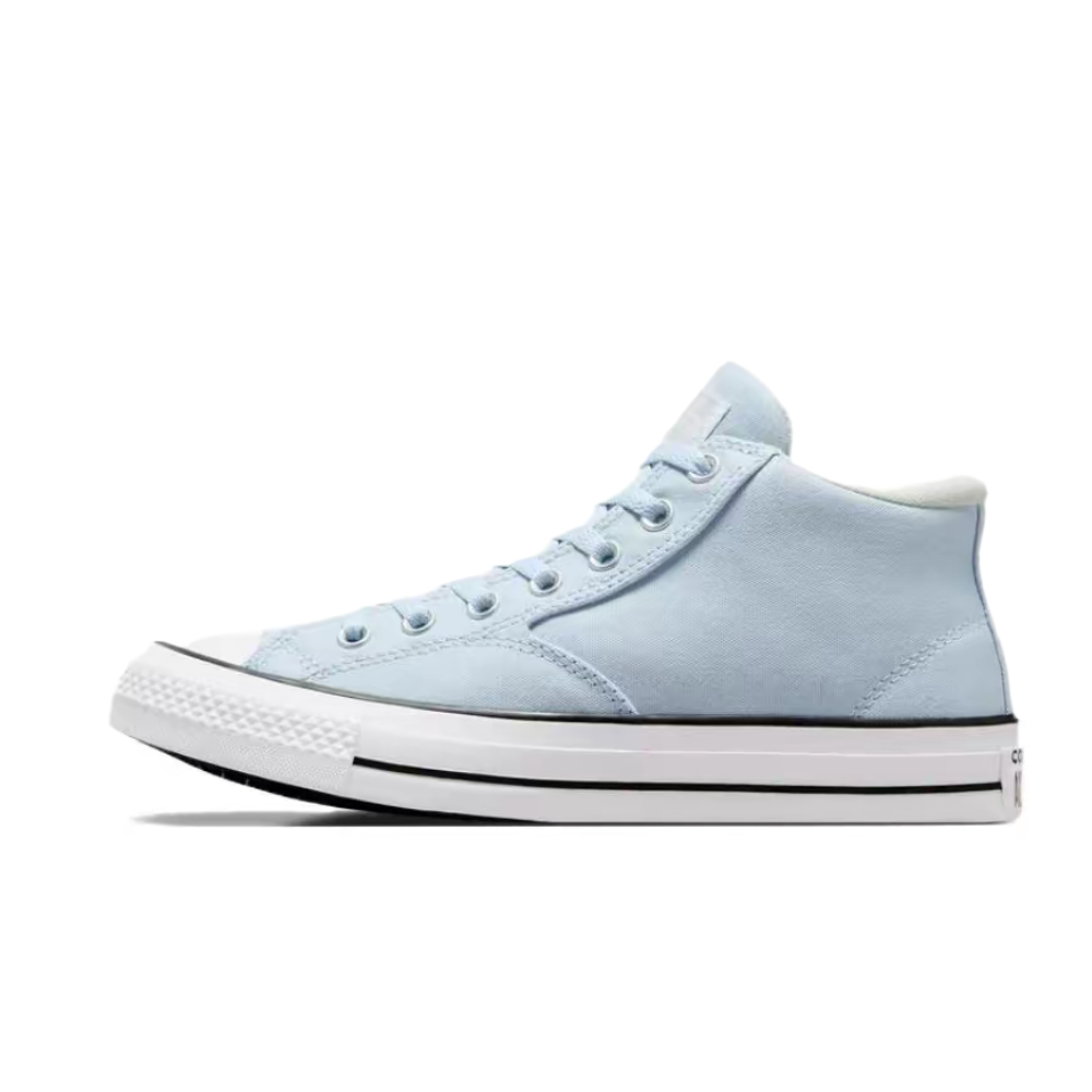 รองเท้าผ้าใบคอนเวิร์ส ชัค เทย์ - Converse Shoes Chuck Taylor All Star บทวิจารณ์และราคา