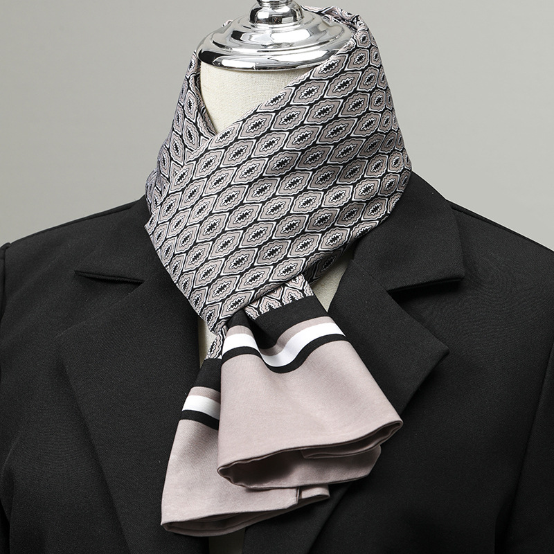 ผ้าพันคอผู้ชาย ผ้าไหมเทียม ผ้า - Scarf Silk Square บทวิจารณ์และราคา