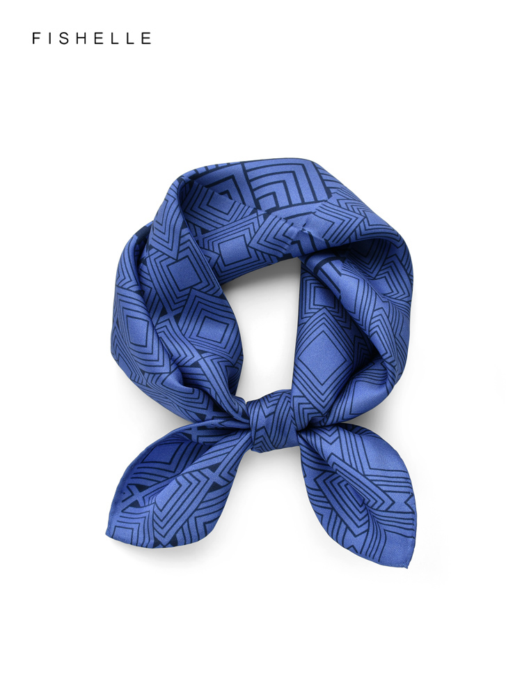 จีนคลาสสิกสีฟ้าสีขาวธรรมชาติ S - Scarf Silk Square บทวิจารณ์และราคา