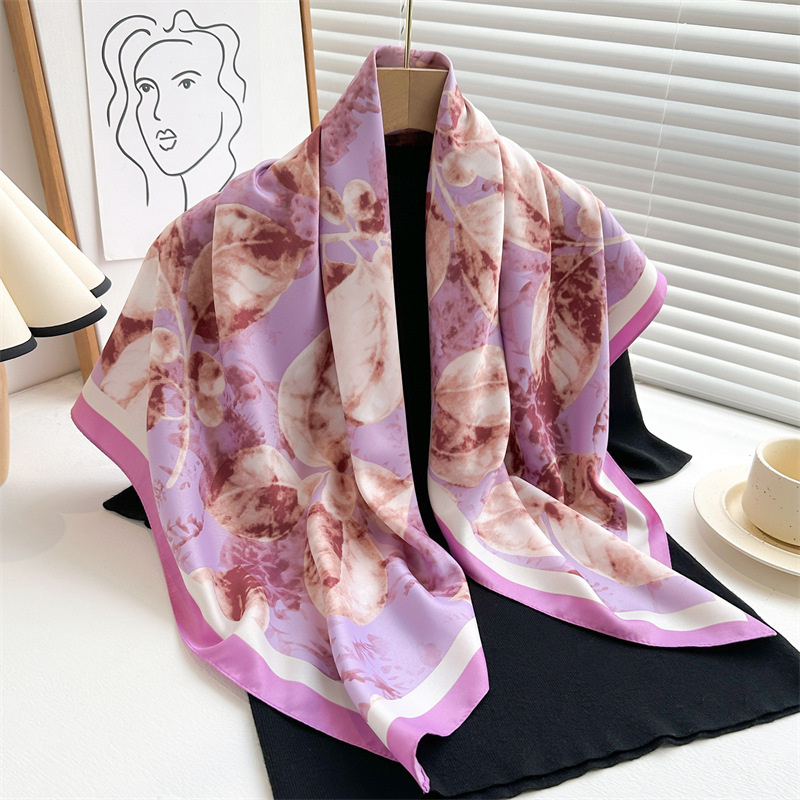 ผ้าพันคอสี่เหลี่ยมจัตุรัสเรโทร - Scarf Silk Square บทวิจารณ์และราคา