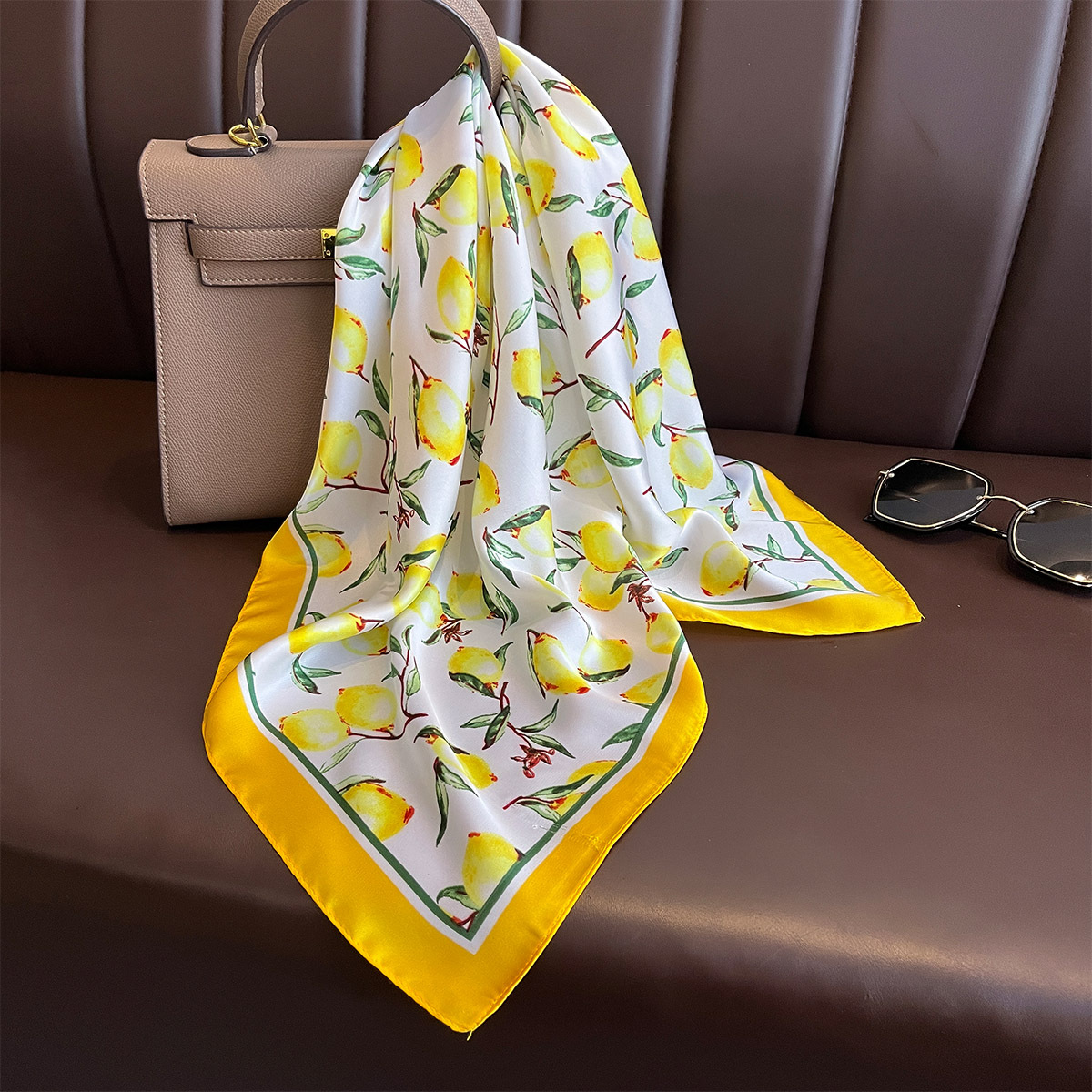 2025 ใหม่สีเหลืองมะนาวพิมพ์ผ้า - Ascot Neck Scarf บทวิจารณ์และราคา